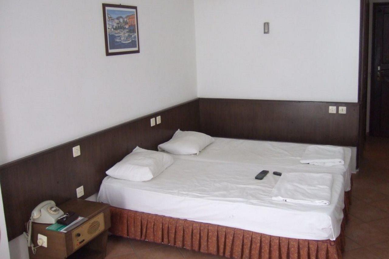 Boulevard Hotel Алания Экстерьер фото